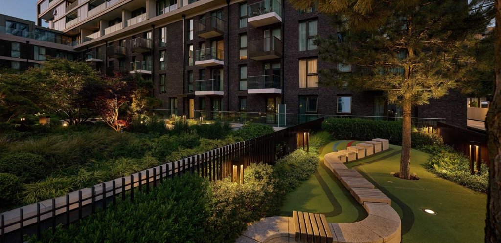 london-dock_gallery-update_exteriors-4_11082023